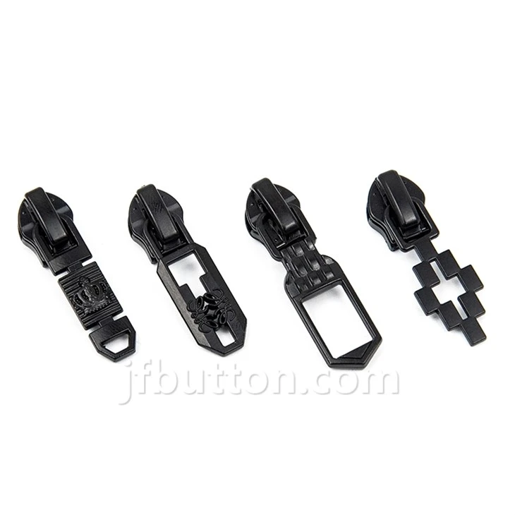 Black Metal Slider Of Zipper