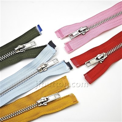 Metāla zobi Zipper