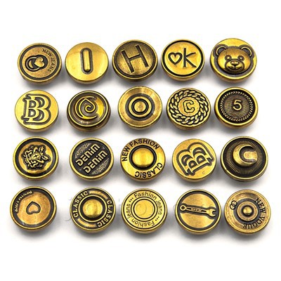 Lieljaudas nomaiņas Jean Buttons